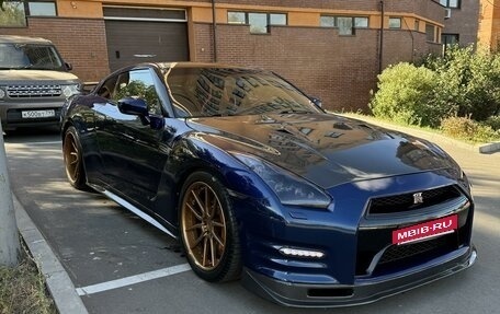 Nissan GT-R, 2013 год, 10 000 000 рублей, 4 фотография