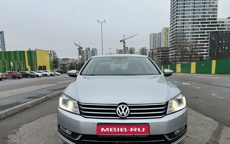 Volkswagen Passat B7, 2012 год, 1 170 000 рублей, 2 фотография