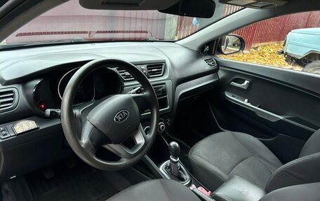 KIA Rio III рестайлинг, 2013 год, 825 000 рублей, 11 фотография