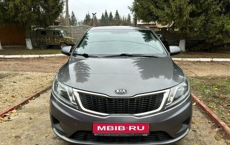 KIA Rio III рестайлинг, 2013 год, 825 000 рублей, 3 фотография