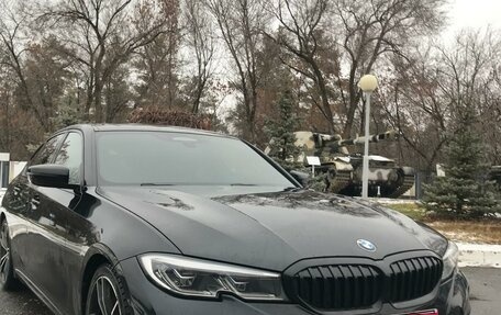 BMW 3 серия, 2019 год, 4 999 999 рублей, 4 фотография