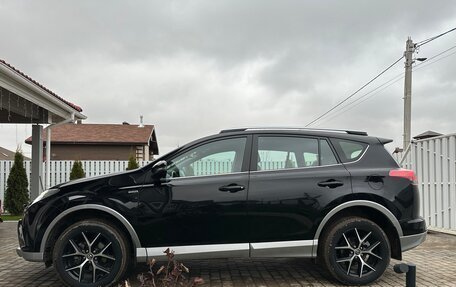 Toyota RAV4, 2016 год, 3 100 000 рублей, 2 фотография