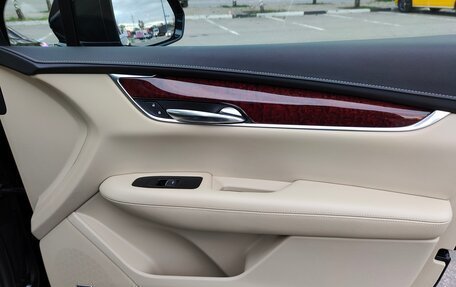 Cadillac XT5 I рестайлинг, 2017 год, 3 290 000 рублей, 14 фотография