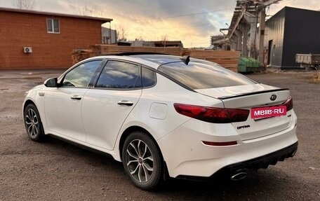 KIA Optima IV, 2018 год, 2 500 000 рублей, 5 фотография