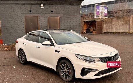 KIA Optima IV, 2018 год, 2 500 000 рублей, 11 фотография