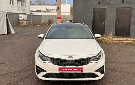 KIA Optima IV, 2018 год, 2 500 000 рублей, 16 фотография