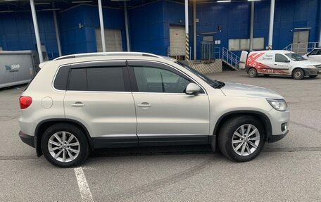 Volkswagen Tiguan I, 2013 год, 2 100 000 рублей, 3 фотография