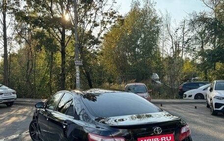 Toyota Camry, 2010 год, 1 050 000 рублей, 4 фотография