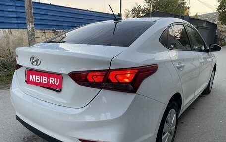 Hyundai Solaris II рестайлинг, 2019 год, 1 195 000 рублей, 3 фотография