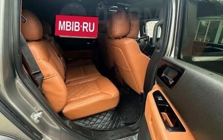 Hummer H2, 2009 год, 7 000 000 рублей, 12 фотография