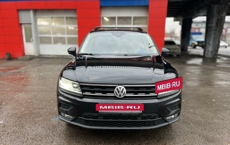 Volkswagen Tiguan II, 2019 год, 2 800 000 рублей, 3 фотография