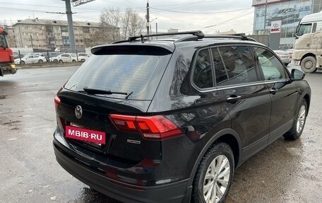 Volkswagen Tiguan II, 2019 год, 2 800 000 рублей, 5 фотография