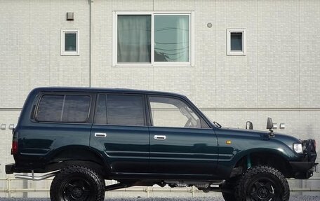 Toyota Land Cruiser 80 рестайлинг, 1996 год, 1 640 800 рублей, 17 фотография