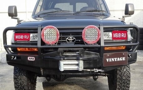 Toyota Land Cruiser 80 рестайлинг, 1996 год, 1 640 800 рублей, 37 фотография