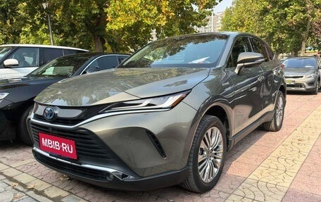 Toyota Harrier, 2021 год, 4 400 000 рублей, 1 фотография