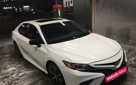 Toyota Camry, 2018 год, 2 650 000 рублей, 5 фотография