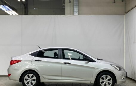 Hyundai Solaris II рестайлинг, 2015 год, 980 000 рублей, 4 фотография