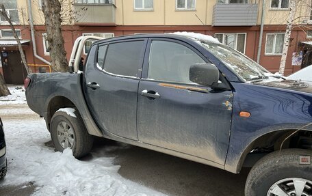 Mitsubishi L200 IV рестайлинг, 2008 год, 900 000 рублей, 3 фотография