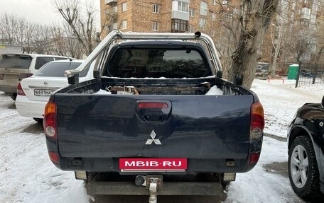 Mitsubishi L200 IV рестайлинг, 2008 год, 900 000 рублей, 8 фотография