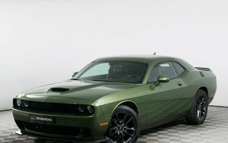 Dodge Challenger III рестайлинг 2, 2022 год, 5 600 000 рублей, 1 фотография