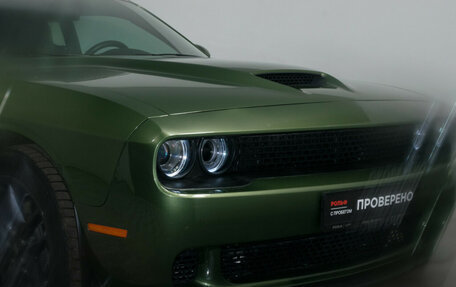 Dodge Challenger III рестайлинг 2, 2022 год, 5 600 000 рублей, 30 фотография