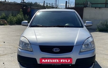 KIA Rio II, 2006 год, 569 000 рублей, 18 фотография