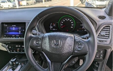 Honda Vezel, 2021 год, 1 450 000 рублей, 11 фотография