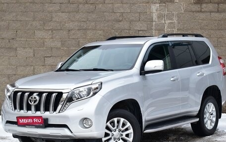 Toyota Land Cruiser Prado 150 рестайлинг 2, 2016 год, 3 599 000 рублей, 1 фотография