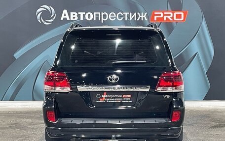 Toyota Land Cruiser 200, 2008 год, 3 390 000 рублей, 6 фотография