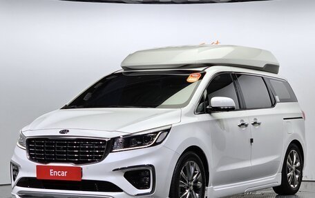 KIA Carnival III, 2020 год, 2 380 000 рублей, 1 фотография