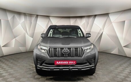 Toyota Land Cruiser Prado 150 рестайлинг 2, 2021 год, 6 100 000 рублей, 6 фотография