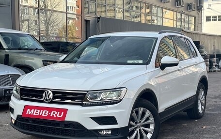 Volkswagen Tiguan II, 2020 год, 2 349 000 рублей, 3 фотография