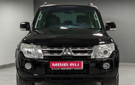 Mitsubishi Pajero IV, 2012 год, 2 399 000 рублей, 2 фотография