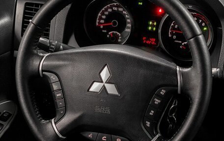 Mitsubishi Pajero IV, 2012 год, 2 399 000 рублей, 12 фотография