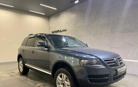 Volkswagen Touareg III, 2005 год, 999 000 рублей, 3 фотография