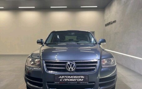 Volkswagen Touareg III, 2005 год, 999 000 рублей, 2 фотография