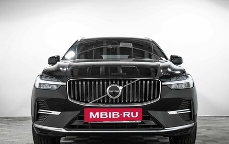 Volvo XC60 II, 2023 год, 6 400 000 рублей, 4 фотография