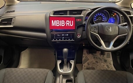 Honda Fit III, 2013 год, 1 100 000 рублей, 16 фотография