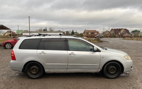 Toyota Corolla, 2004 год, 630 000 рублей, 2 фотография