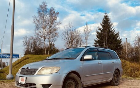 Toyota Corolla, 2004 год, 630 000 рублей, 14 фотография