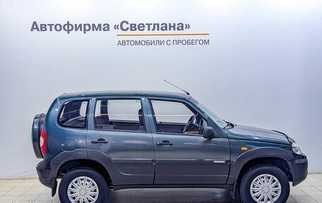 Chevrolet Niva I рестайлинг, 2010 год, 539 000 рублей, 3 фотография