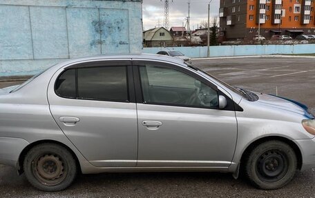 Toyota Platz, 2001 год, 530 000 рублей, 8 фотография