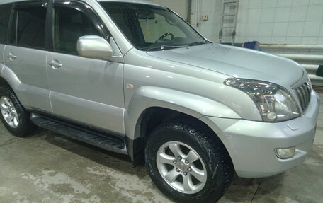 Toyota Land Cruiser Prado 120 рестайлинг, 2008 год, 2 950 000 рублей, 3 фотография