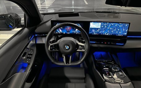 BMW 5 серия, 2024 год, 9 300 000 рублей, 23 фотография