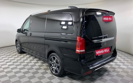 Mercedes-Benz V-Класс, 2018 год, 5 190 000 рублей, 7 фотография