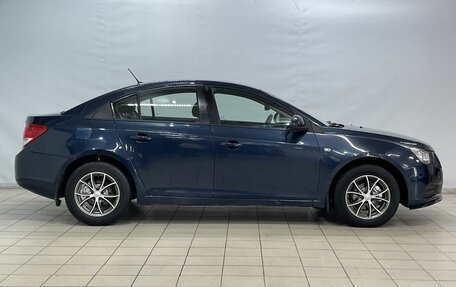 Chevrolet Cruze II, 2011 год, 740 000 рублей, 8 фотография