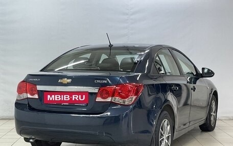 Chevrolet Cruze II, 2011 год, 740 000 рублей, 4 фотография