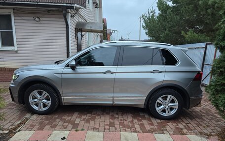 Volkswagen Tiguan II, 2018 год, 3 750 000 рублей, 7 фотография