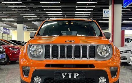 Jeep Renegade I рестайлинг, 2021 год, 1 620 000 рублей, 2 фотография