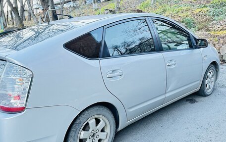 Toyota Prius, 2006 год, 620 000 рублей, 5 фотография